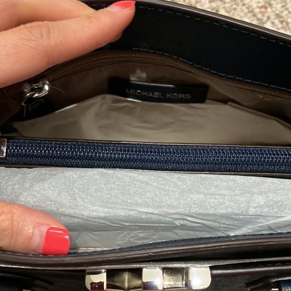 Michael Kors Mott Medium Messenger Convertible Crossbody Bag 35T0SOXM2B Admiral - Picture 13 of 15